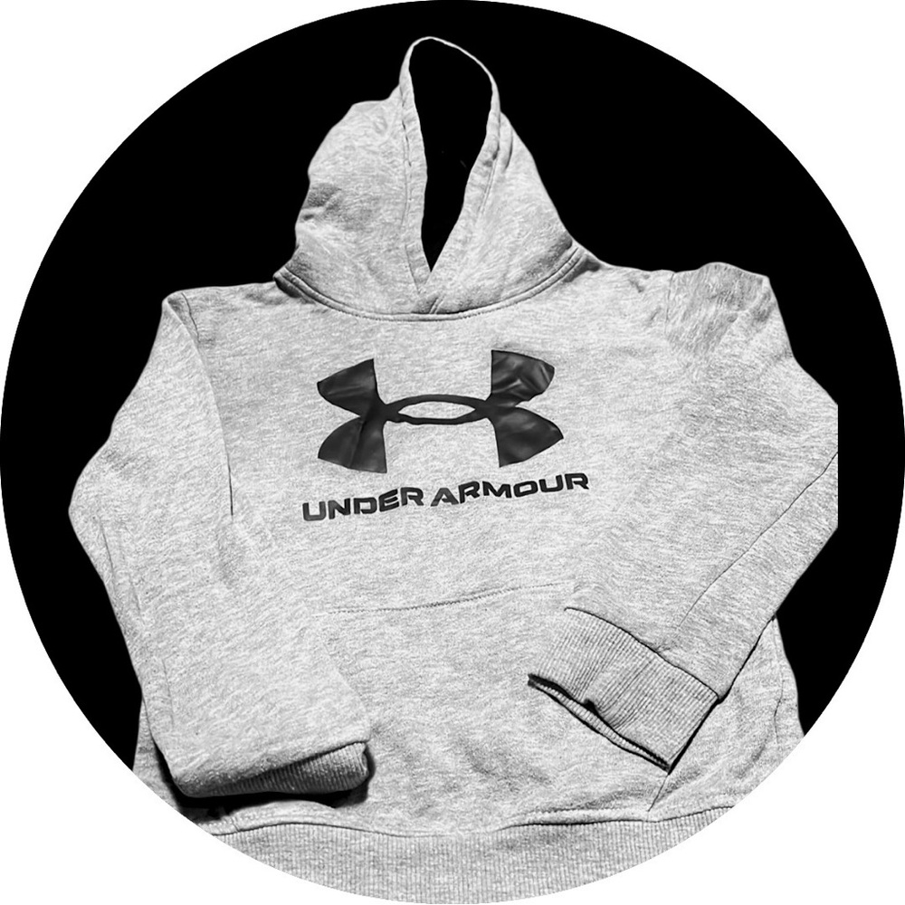 Kids Under Armour Pullover Hoodie- Size 7